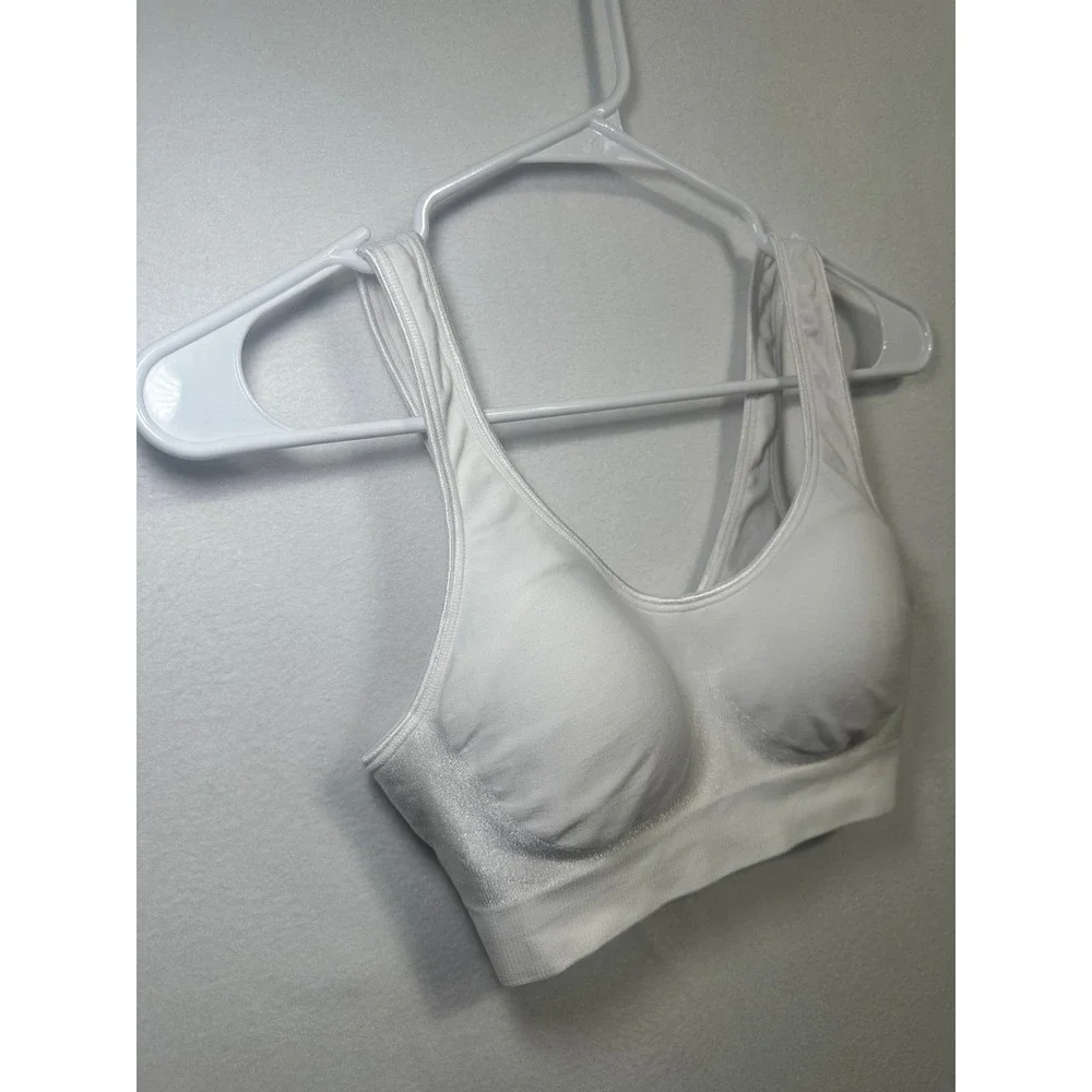 Bali Comfort Revolution White Wirefree Bra 3488 Small Seamless Hook Eye Closure‎
